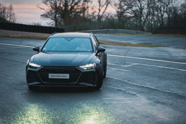 Maximize Performance with Downpipes Audi RS6 C8