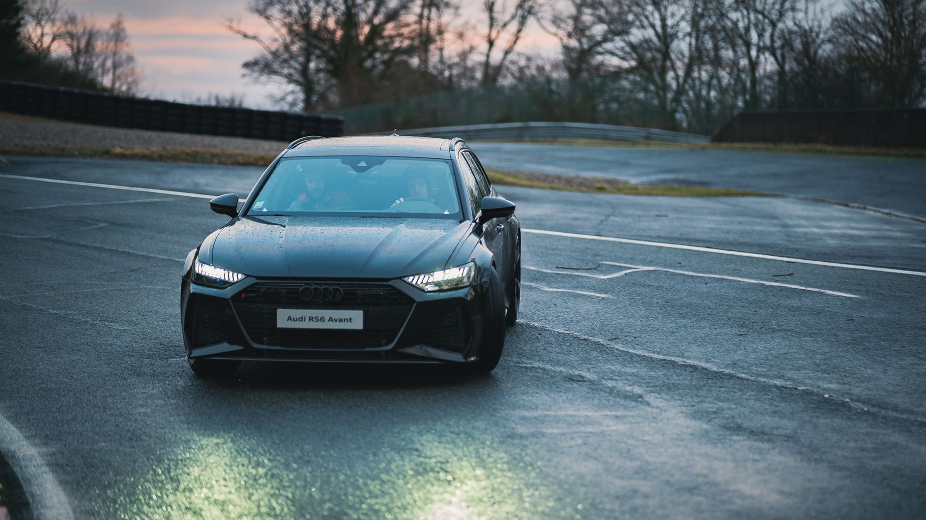 Maximize Performance with Downpipes Audi RS6 C8
