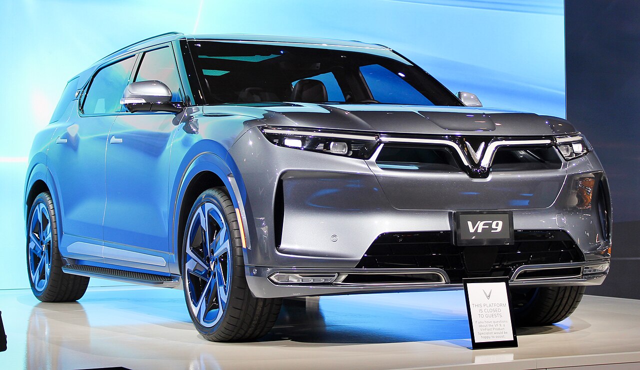 VinFast VF9 design